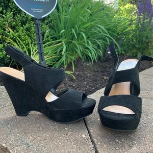 Suede black wedges heels
